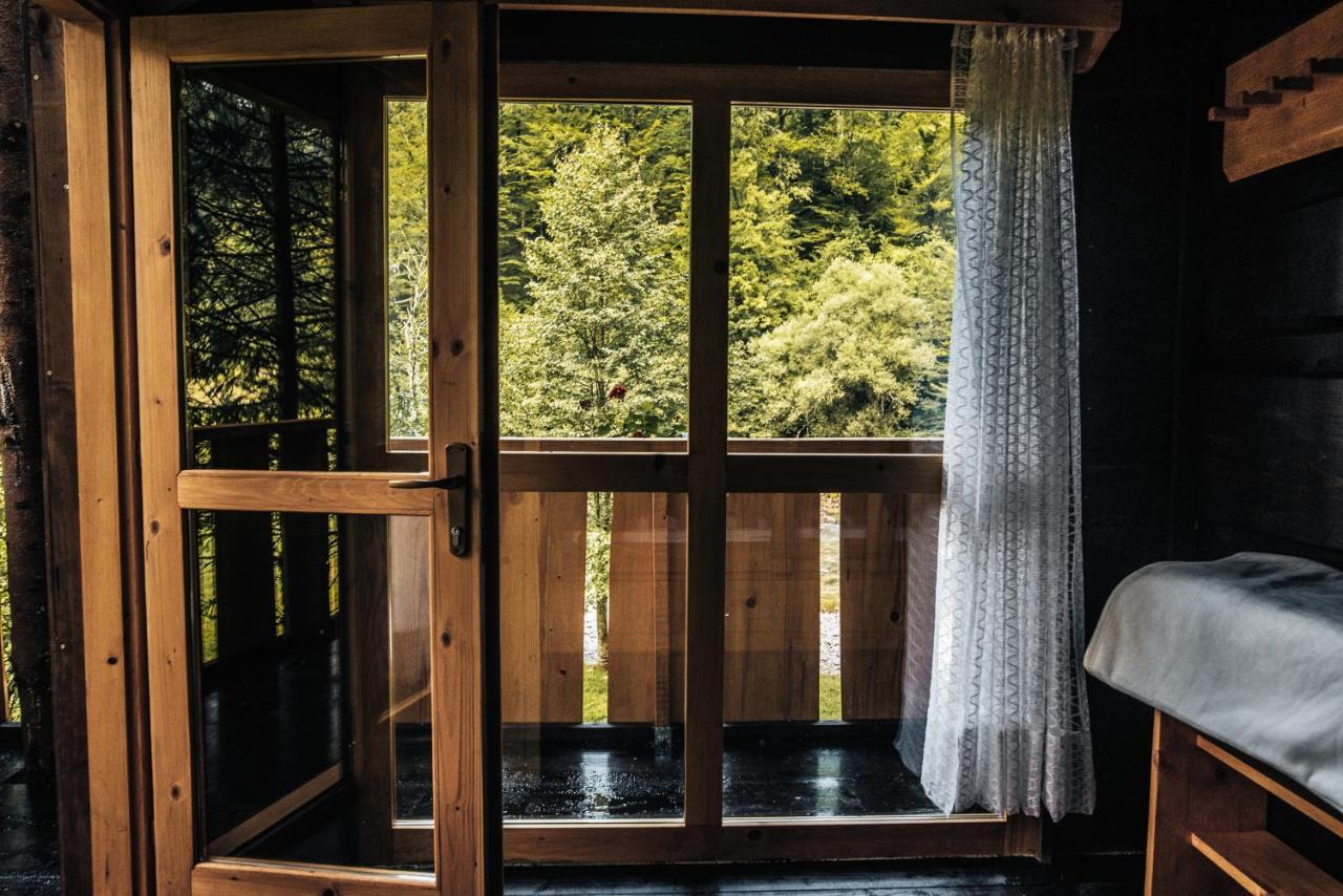 Treehouse Kupari Nacionalni Park Risnjak Cabar ภายนอก รูปภาพ